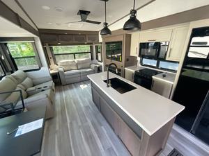 Nouvelle édition 2026 Keystone Cougar Midnight 316RLS - Product Image 5