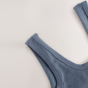 เสื้อแขนกุดรัดรูปของผู้หญิงเสื้อแขนกุดยืดได้เสื้อครอปรัดรูปสีเทา - Product Image 6