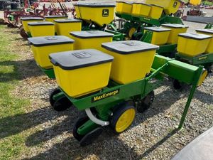 High Quality Garden Agricultural Tractor Mounted Small Corn Maize Seeder Planters For Sale - Product Image 2