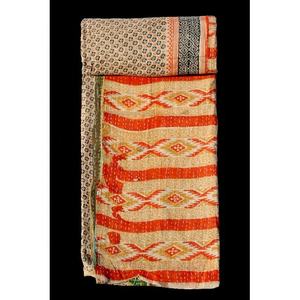 Algodón hecho a mano Vintage Kantha edredón indio Reversible Kantha tela de algodón manta hecha a mano - Product Image 2