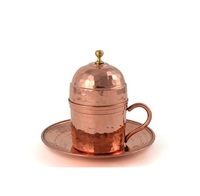 Tasse à thé et soucoupe en laiton de style indien traditionnel pour un usage quotidien ou des cadeaux avec finition artisanale et qualité