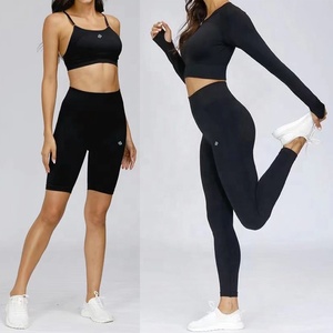 Conjunto deportivo de 4 piezas personalizado, transpirable, con efecto levanta glúteos, leggings, top corto, sujetador deportivo, conjunto de yoga para mujer - Product Image 2