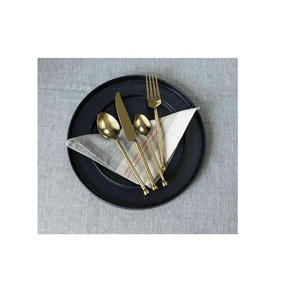 Juego de cubiertos dorados de acero inoxidable de lujo, juego de cubiertos de mesa portátil, cuchillo de Metal, cuchara, tenedor para uso en cocina de fiesta de boda - Product Image 1