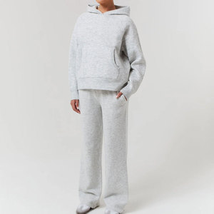 Conjunto Deportivo para Mujer, Fabricación de Ropa Deportiva con Logotipo Personalizado para Pedidos al por Mayor - Product Image 2