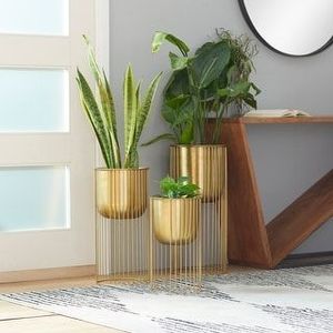 Jardinière décorative en métal de qualité supérieure 2025 avec finition dorée, idéale pour la décoration intérieure et les événements - Product Image 2
