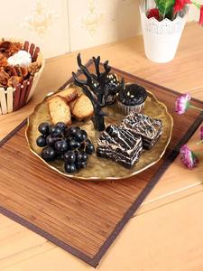 Plateau rond en bois fait à la main avec poignées de branche Look unique élégant Parfait pour tous les paramètres Contact alimentaire lavable au lave-vaisselle - Product Image 6