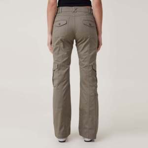 Pantalons cargo pour femmes élégants en gros, tissu en velours côtelé, design respirant, options de logo et de taille personnalisés, fermeture à cordon - Product Image 5