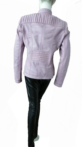 Chaqueta de Piel de Oveja Genuina de Primera Calidad para Mujer 2025 con Nuevo Diseño Transpirable, Reversible e Impermeable - Product Image 4