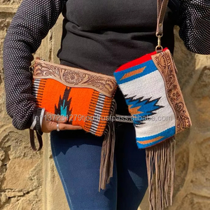 Nuevo diseñador personalizado mano Tooeld sillín manta Wrislet bolsos de mano para mujer de alta calidad cuero genuino flecos bolso de mano - Product Image 5