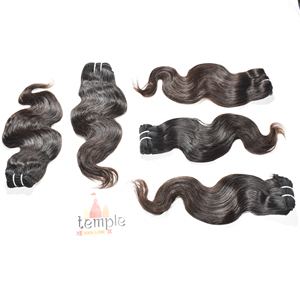 Vente en gros 100% paquets vierges de cheveux indiens bruts de couleur naturelle pour femmes noires pas cher machine double trame extensions de cheveux humains à vagues profondes - Product Image 1