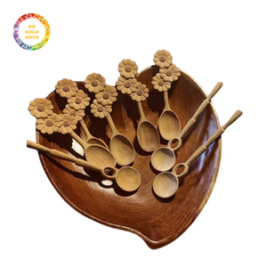 Cuillère en bois produite par un fabricant expérimenté, option économique pour les marchés de gros - Product Image 6