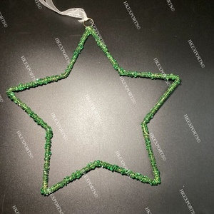 Ornements de Noël perlés multicolores étoiles décorations suspendues saisonnières artisanales pour arbres - Product Image 2