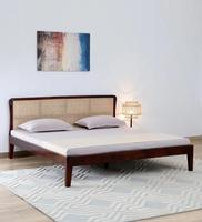 Lit moderne Meriana en teck massif, taille king, avec rotin tressé pour la chambre à coucher