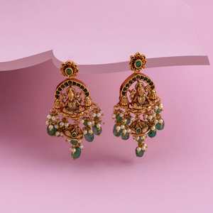Boucles d'oreilles pendantes style antique en cuivre et alliage de zinc, motif floral tendance pour mariages - Product Image 2