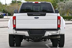 Ford F-450 Super Duty Lariat 4x4 2020 en Excelente Estado - Product Image 3