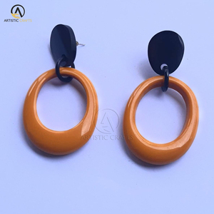 Pendientes de Metal de diseñador de moda con cajas de joyería de madera de tamaño personalizado Accesorios de moda para mujeres - Product Image 3