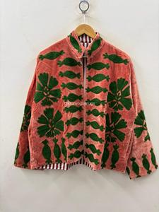 Veste vintage en velours à col mandarin, manches longues, motif floral brodé, rouge et vert, vêtements d'extérieur d'hiver pour adultes - Product Image 1