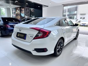 ราคาสุดคุ้มสำหรับรถยนต์ฮอนด้า ซีวิค แฮทช์แบค 220TURBO CVT ปี 2021 รุ่นใหม่ Elite Control ความเร็วสูงสุด 200 กม./ชม. รถมือสอง ไมล์น้อย พวงมาลัยซ้าย - Product Image 3