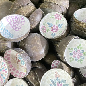 Bol en bambou contemporain conçu avec des fibres composites durables pour la présentation quotidienne des aliments, production vietnamienne - Product Image 1