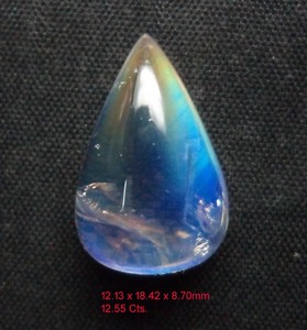 Cabujones de piedra lunar arcoíris preciosos sueltos de alta calidad 100% naturales en tamaños calibrados disponibles para exportar a precios más baratos - Product Image 1