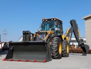 รถตักล้อยาง JCB 4CX 4X4 รุ่น Retroexcavadora พร้อมปั๊ม มอเตอร์ เครื่องยนต์ เกียร์ ระบบไฮดรอลิกครบชุด จากประเทศฝรั่งเศส ขายส่ง - Product Image 4