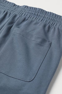 Pantalones cortos informales de secado rápido para hombre, ligeros, con cordón en la cintura, dos bolsillos con cremallera, estilo de calle sólido - Product Image 4