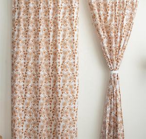 Rideaux en coton Sanganeri de qualité supérieure, motif floral ethnique, imprimés à la main, teintures naturelles, classiques, durables, ensemble de rideaux pour la maison et le café - Product Image 1