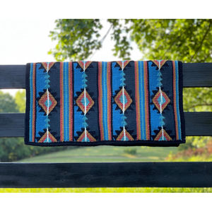 Couverture de selle de cheval Western, design néo-zélandais, faite à la main, matériau écologique, doublure en polaire, haute qualité, taille personnalisable - Product Image 1