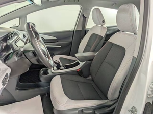 รถเชฟโรเลต โบลท์ อีวี แอลที 4 ประตู แฮทช์แบ็ก พวงมาลัยซ้าย ขับเคลื่อนด้วยไฟฟ้า เทอร์โบ ขับเคลื่อนสี่ล้อ เกียร์อัตโนมัติ เบาะหนัง ล้อแม็กซ์ R19 พร้อมแร็คหลังคา - Product Image 2