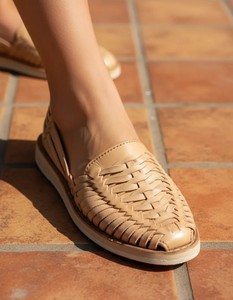 Mocassins en cuir tressé décontractés à enfiler, confortables, respirants, légers, avec semelle antidérapante, tendance mode pour femmes - Product Image 1
