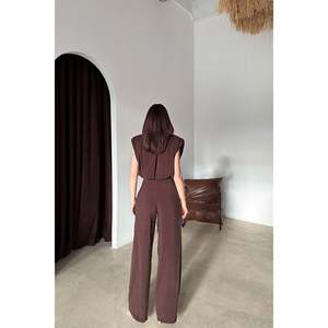 Conjunto de Blusa y Pantalones de Modal Marrón - Marrón - Product Image 4