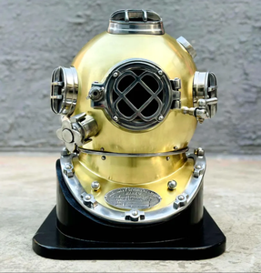 Magnifique casque de plongée sous-marine plaqué laiton avec base en bois, casque de plongée sous-marine antique de qualité supérieure, qualité premium - Product Image 2