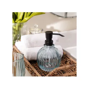 Distributeur de savon en verre côtelé bleu de qualité supérieure Accessoires de salle de bain de luxe Distributeur de savon pour la maison et l'hôtel - Product Image 1