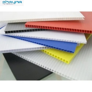 Feuilles ondulées flexibles en PP fabriquées en Inde pour des projets artistiques et créatifs disponibles à la vente - Product Image 5