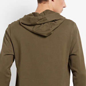 Fabricación Profesional de Sudadera con Capucha para Hombre, Diseño Desgastado, Última Moda, 100% Algodón, Impresión Digital para Invierno - Product Image 4