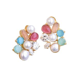 Boucles d'oreilles pendantes en laiton tendance, exportation, zircon, pierre organique, plaqué rhodium, motif unique de créateur, prêt à être expédié - Product Image 1