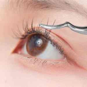 Nueva llegada 2025 mejores pinzas de extensión de pestañas agarre antideslizante diseño injertado logotipo personalizado gratis para compradores al por mayor herramienta de pestañas - Product Image 4