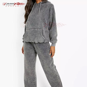 Survêtement délavé à l'acide pour femmes avec capuche à manches longues et bas à taille élastique Survêtement délavé à l'acide pour femmes - Product Image 2
