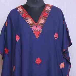 Última colección de verano para mujer Vestido bordado floral con cuello en V de manga tres cuartos - Product Image 3