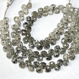 Dot Quartz Faceted Heart Shape Briolette Beads, Cuentas calibradas de 7MM, Wholesale Bead Shop - Product Image 2