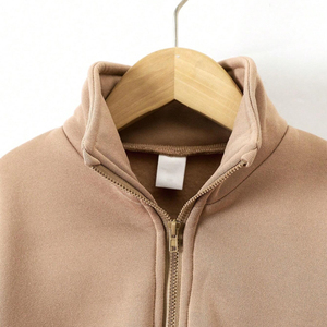 Conjunto de chándal personalizado para niños material Atlético transpirable OEM con etiqueta privada y personalización de la marca del logotipo - Product Image 3