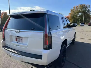 Fabricado en Estados Unidos, 2024, Ca2 D-il L9ac Es-ca La-de, 4x4, SUV Premium de Lujo, 4 Puertas, Volante a la Izquierda, Asientos de Cuero, Cámara Trasera, Euro IV, Xenón - Product Image 3