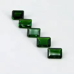 Superbe qualité 3x5mm 4x6mm 5x7mm 6x8mm Chrome naturel Diopside forme octogonale à facettes prêt à expédier des pierres précieuses en vrac du fournisseur - Product Image 2