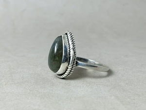 Bague en pierres précieuses Labradorite Blue Shine 925 bijoux en argent Sterling bagues en argent faites à la main en gros bagues fines cadeau pour elle - Product Image 5