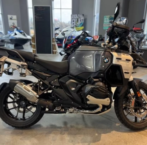 2026 Meilleure vente aux enchères commerciale R1300 GS Adventure 1 300 cm³ 145 ch 7 750 tr/min Prêt à être expédié - Product Image 1