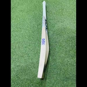 Battes de cricket English Willow Plain Players Editions Battes de cricket de qualité supérieure avec exigences et poids personnalisés - Product Image 6