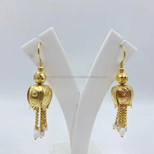 Vintage-Inspired Statement <b>Earrings</b> with <b>Pearl</b> Best Price <b>Silver</b> and Gold <b>Sterling</b> Main Material Glamorous for Women - Product Image 1