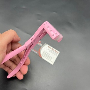 Vente en gros de pinces professionnelles d'extension de cheveux en acier inoxydable de qualité supérieure pour bébé rose outils d'extension de cheveux avec logo personnalisé - Product Image 4