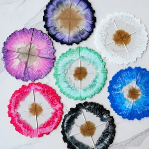 Ustensiles de cuisine classiques sous-verres ronds résine époxy tapis d'acacia tampons accessoires naturels pour la cuisine de la maison et de l'hôtel - Product Image 1