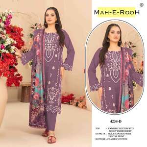 Nuevo Traje Pakistaní de Algodón Cambray con Bordado y Trabajo Khatli para Mujer, Ideal para Fiestas Casuales - Product Image 4